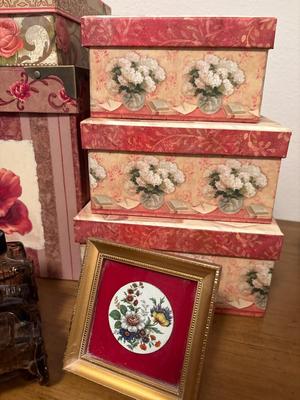 Storage boxes