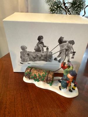 Department 56 figurines in original boxes