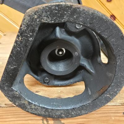 LOT 61P: Cast Iron Well Pump