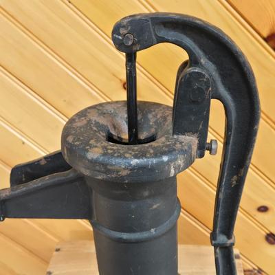LOT 61P: Cast Iron Well Pump