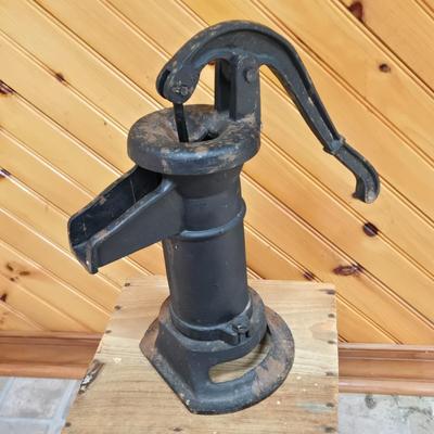 LOT 61P: Cast Iron Well Pump