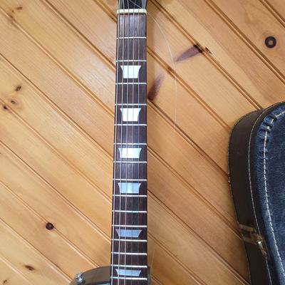 LOT 62P: Vintage Harmony Electric Guitar with Case