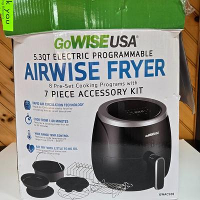 LOT 65P: Kitchen Appliances and Accessories Including Air Fryer, Bread Maker, Chafing Dish, Espresso Maker, and More