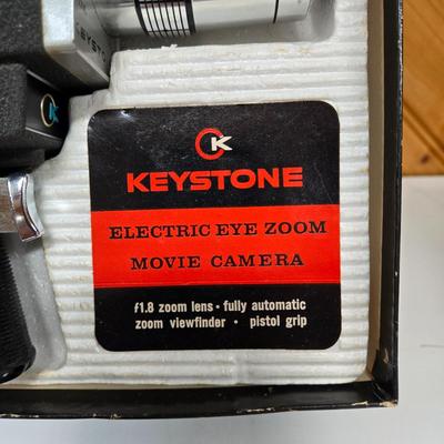 LOT 66P: Vintage Panorama Film Slide Projector, Keystone Movie Camera, and Wittnauer Cine-twin Movie Camera and Projector