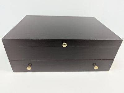 Eureka Silverware Chest With Debonair Silver Plate Ware