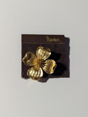 Vintage Signed Trifari Yellow Gold Tone Blooming Flower Brooch 1950's #7