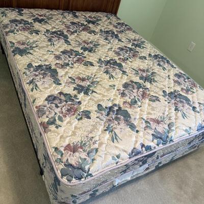 Ornate Queen Headboard with Bed Frame