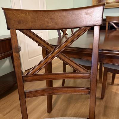 Dining Table & Chairs Set
