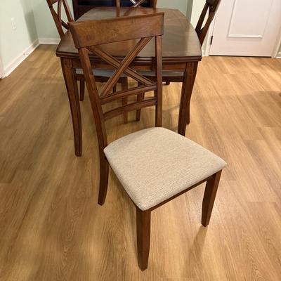 Dining Table & Chairs Set