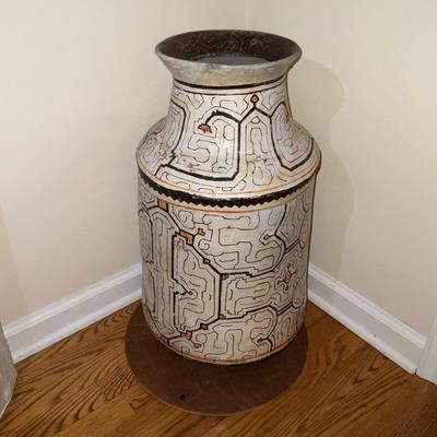 L709 Large Vintage Peruvian Shipibo Pottery Vessel