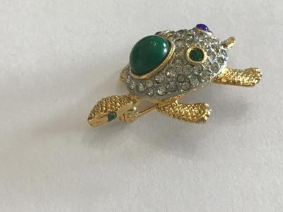 Sphinx Rhinestone Cabochon Turtle Pin