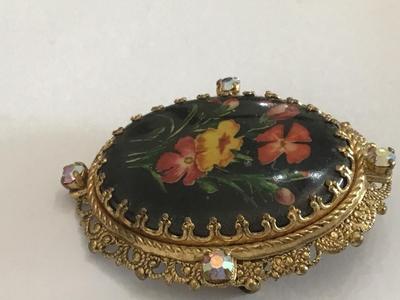 Vintage Ceramic Aurora Borealis Brooch