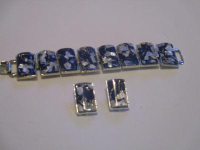 Lucite Style Segmented Confetti Bracelet & Clip On Earrings #40