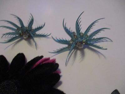 Antique Brooches Necklaces & Bracelet #44