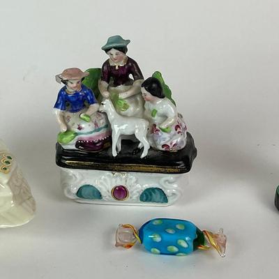 455 English Porcelain Lot