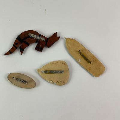 462 Hand Carved Pins