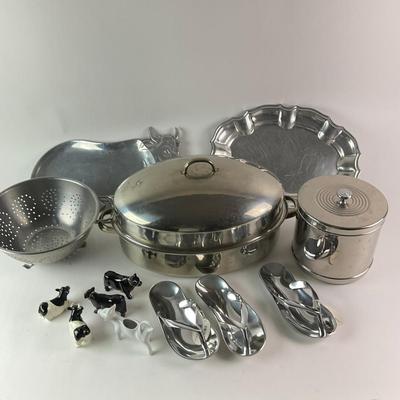 467 Stainless Steel & Pewter Decor Lot