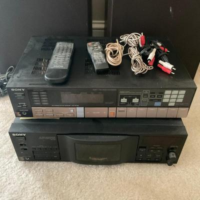 472 Vintage Sony Stereo Equipment
