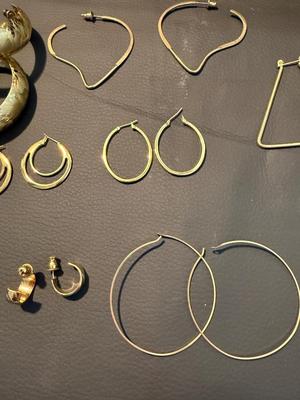 Sale Photo Thumbnail #222: This is for a variety of gold tone earrings. Blast from the past check them back in the 90s. And more modern ones as well. This would make your outfit complete.