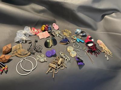 Sale Photo Thumbnail #254: This is for a large lot of earrings. I would say most of them are like 80s and 90s. Very cool.