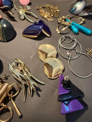 Sale Photo Thumbnail #259: This is for a large lot of earrings. I would say most of them are like 80s and 90s. Very cool.