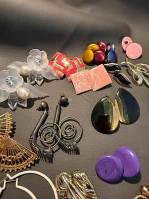 Sale Photo Thumbnail #257: This is for a large lot of earrings. I would say most of them are like 80s and 90s. Very cool.