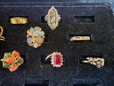 Sale Photo Thumbnail #286: This is a fun assortment of costume jewelry that you can wear to anything. There’s chunky there’s not so chunky. Some of the pieces are absolutely beautiful..