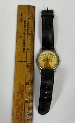 Sale Photo Thumbnail #262: Crystal, case and strap are all in good used condition. Stem pulls out as expected to set hands.  Not running, most likely needs a new battery