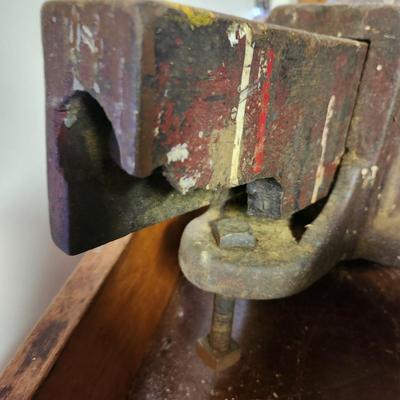 Reed Mfg. Co Erie PA Bench Vise 4.5"