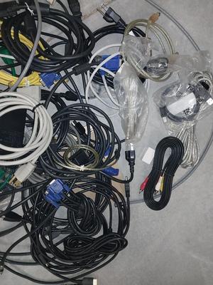 LARGE CABLE AND CORD PILE