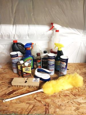 HOUSEHOLD CLEANING SUPPLIES