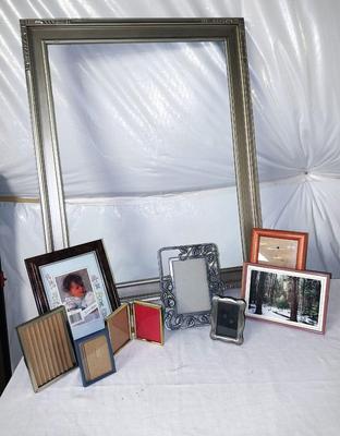 VARIETY OF PHOTO FRAMES