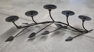 VINTAGE CASTIRON CANDLE HOLDER AMD MULTII METAL