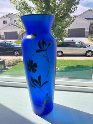 HAND PAINTED TEAPOT-CLAY CREAMER-ETCHED BLUE VASE AND DECROTIVE BASKET