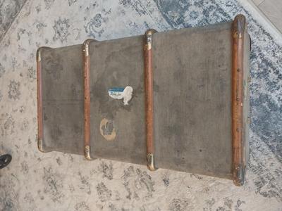 ANTIQUE TRUNK ORIGINATING FROM AFRICA