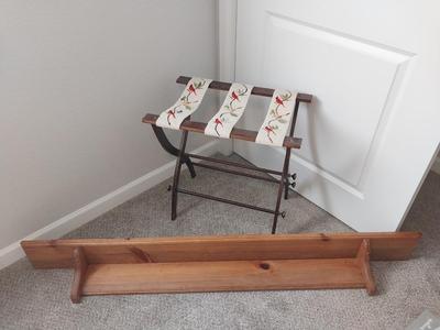 WOODEN WALL SHELF AND LUGGAGE HOLDER