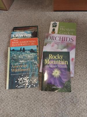 VARIETY GARDENING BOOKS