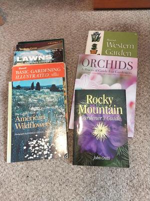VARIETY GARDENING BOOKS