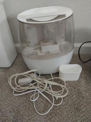 VORNADO HEATER AND TOTAL COMFORT HUMIDIFIER
