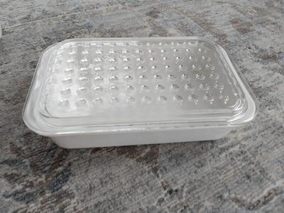 CORNINGWARE REFRIGERATOR DISH WITH LID AND BAKING DISHES