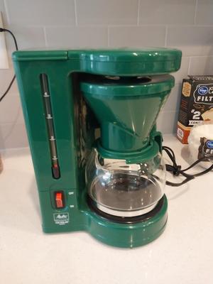 GEVALIA COFFEE MAKER AND COFFEE CUPS W/FILTERS