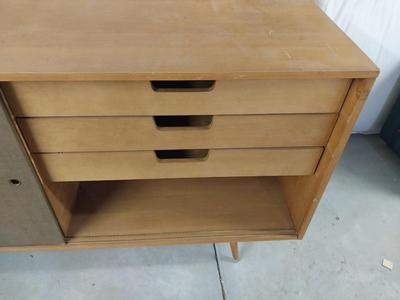 WOODEN MID CENTURY CABINET