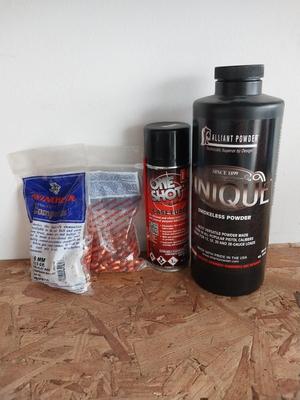 TWO WINCHESTER 9MM COMPONENTS -SMOKELESS POWDER AND CASE LUBE