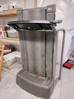 PRO FORM 525 TREADMILL