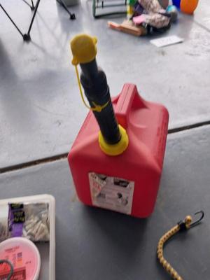 GAS CAN-BUNGEE CORDS-MEASURE TAPE-MORE