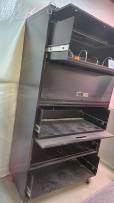 METAL STORAGE CABINET WITH DRAWERS