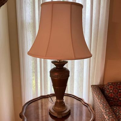 L712 Vintage Heavy Drexel Heritage Decorators Lamp