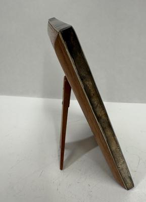 Sale Photo Thumbnail #221: Made in Mexico, overall size is 5" x 7", can hold a photo up to 4" x 6". Good condition.