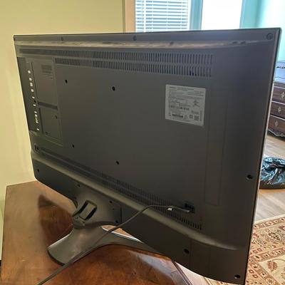 Samsung 40” Smart TV w/ Remote