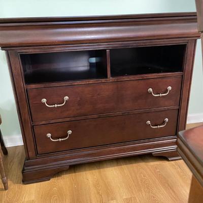 Haverty’s Cherry Color Sideboard/Media Chest